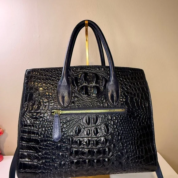 #9🌸Pijushi- Embossed crocodile purse - Picture 5 of 16